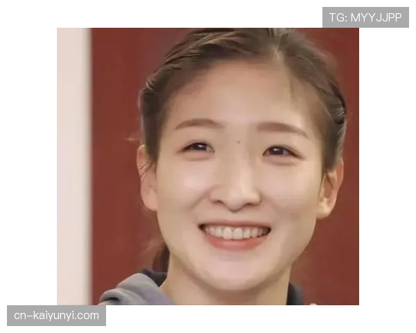 刘诗雯真是离开赛场后秒变吃货大魔王，不用发球还猛刷外卖记录